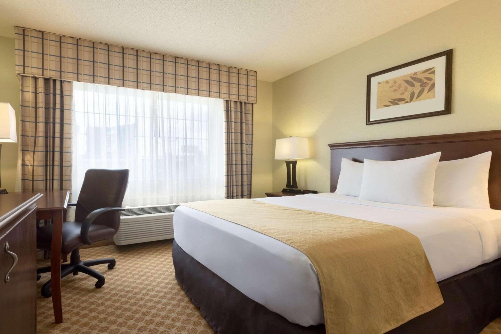Country Inn & Suites By Radisson, Rochester, Mn Buitenkant foto