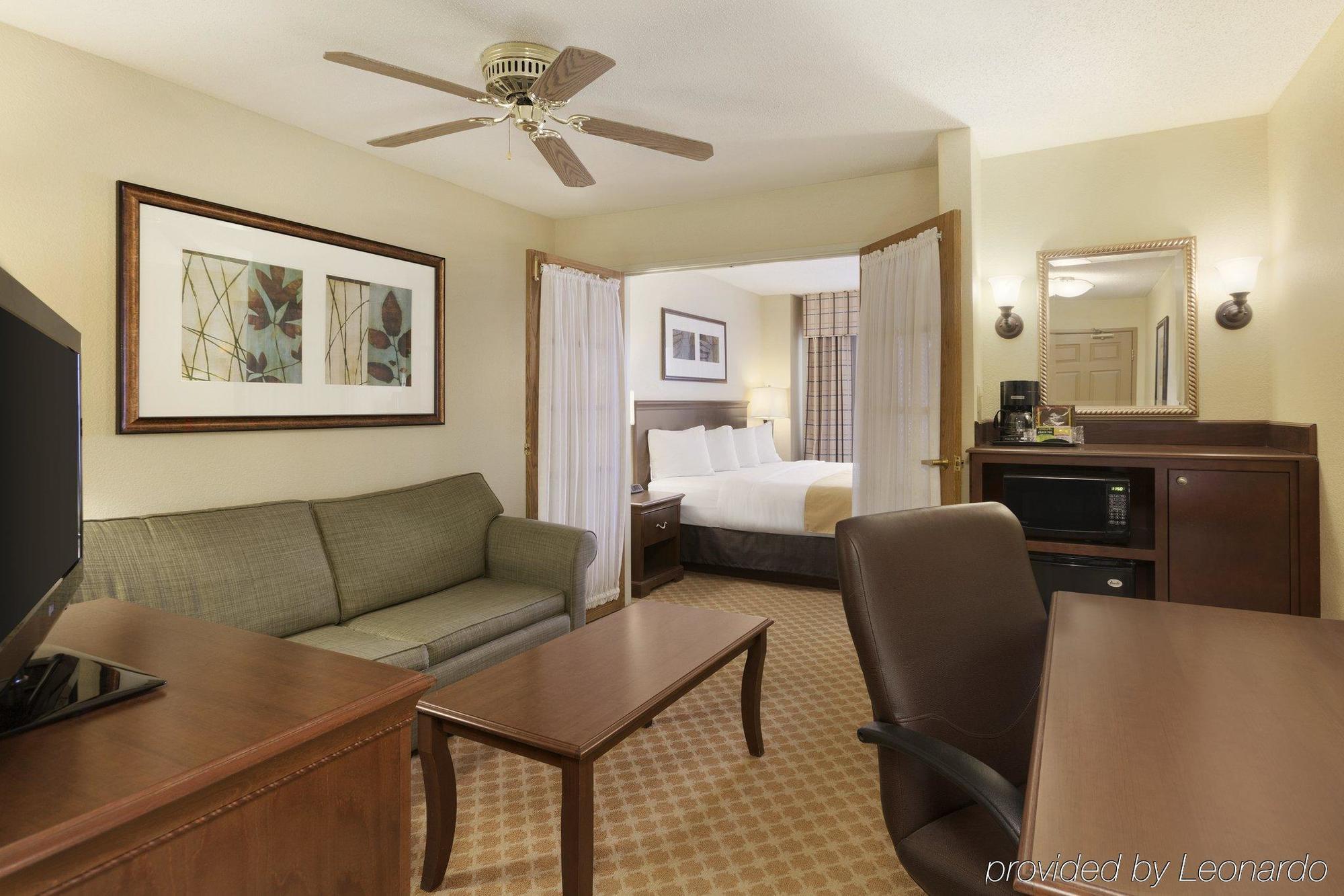 Country Inn & Suites By Radisson, Rochester, Mn Buitenkant foto
